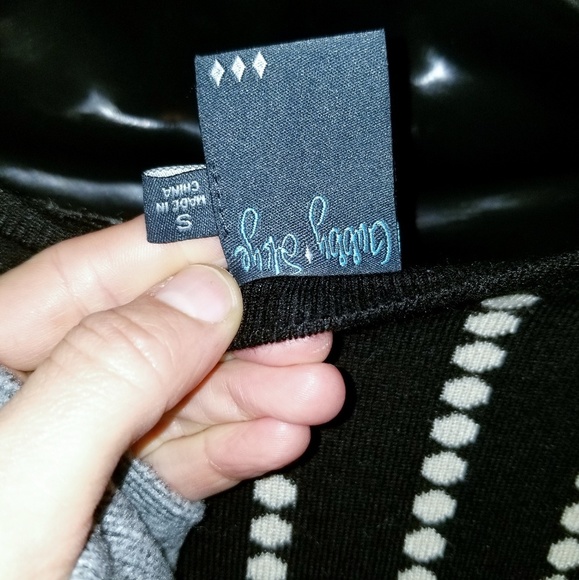 Figure flattering sweater dress size see below - Picture 7 of 7